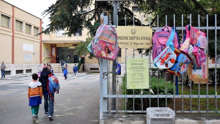 Nicola Laforgia: "Non siamo stati noi pediatri a invocare la chiusura delle scuole in Puglia"