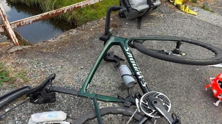Ciclisti investiti a Lanzo, uno dei feriti: “L’automobilista ci ha gridato: vi uccido tutti”
