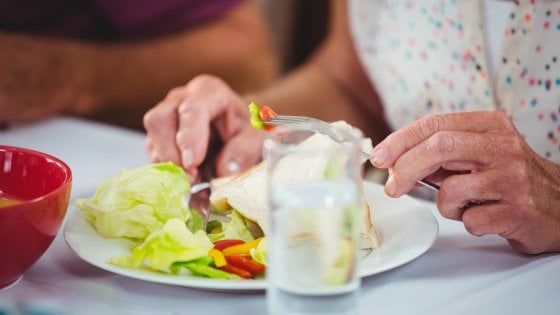 Alimentazione, negli anziani un problema da non sottovalutare