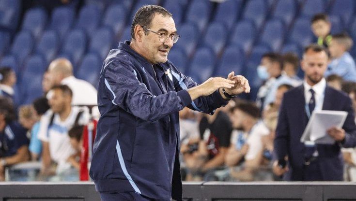 Lazio, Sarri: "Se partono in tanti c'è il rischio di un nuovo anno zero"