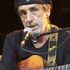 Addio a Fausto Mesolella, storico chitarrista della Piccola Orchestra Avion Travel 