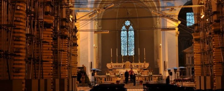 In ventimila alla Perdonanza nell'Aquila ancora ferita