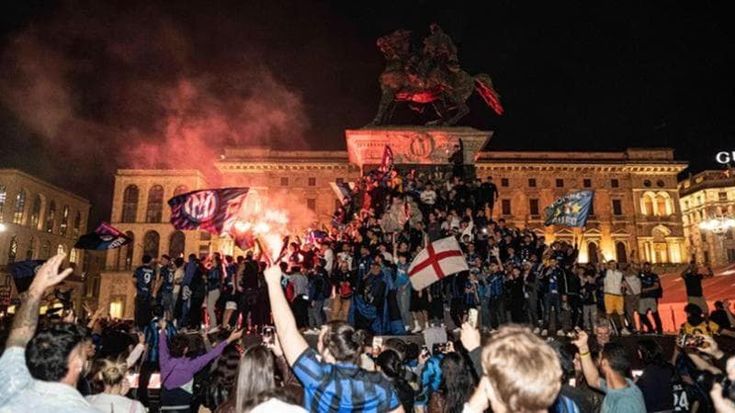 La bellezza e le brutture di un calcio che emoziona ma ha una (gran) parte oscura