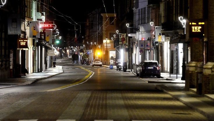 L'Emilia-Romagna torna in zona gialla. Le misure in vigore durante le feste