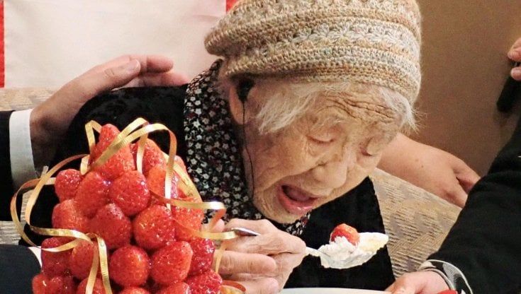 Giappone, la donna più anziana al mondo compie 119 anni 