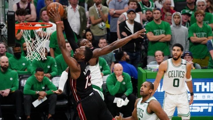 Playoff Nba, Miami passa a Boston in gara 3 e torna avanti nella finale di Eastern Conference