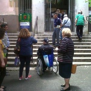 "Dopo di noi" è legge: via libera dalla Camera all'assitenza ai disabili senza genitori. Renzi: "Atto di civiltà"