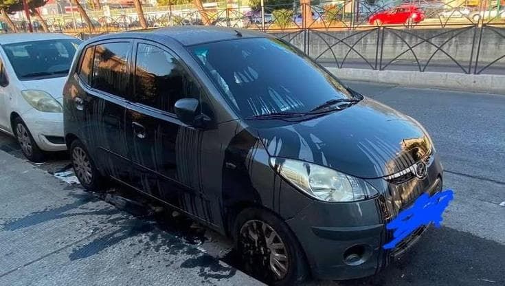 L’auto di don Ugo Di Marzo ricoperta di olio motore, indaga la polizia