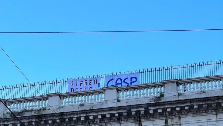 Genoa, Blessin in discussione. E lo striscione tuona “Ridateci Gasperini”