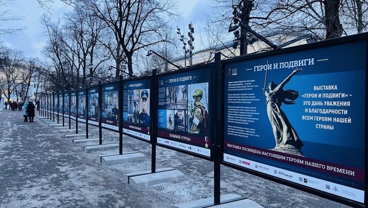 Mosca un anno dopo. Propaganda, film sovietici e auto cinesi: ecco la nuova normalità