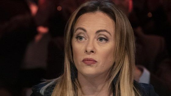 Giorgia Meloni ai pm: "Io vittima di stalking ho avuto paura per la mia bambina"