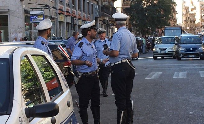 <span class="value">Vertenza agenti Municipale<br />"Azioni eclatanti a sorpresa"</span>