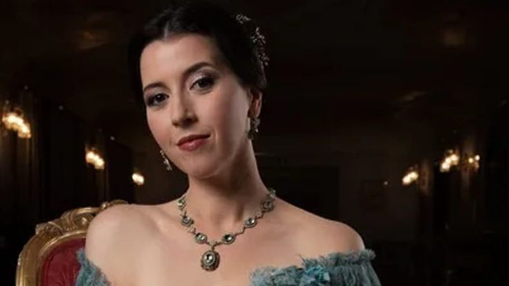 Lisette Oropesa: “Sul palco vulnerabile e imperfetta, ma apro il cuore. L’IA non potrà mai farlo”