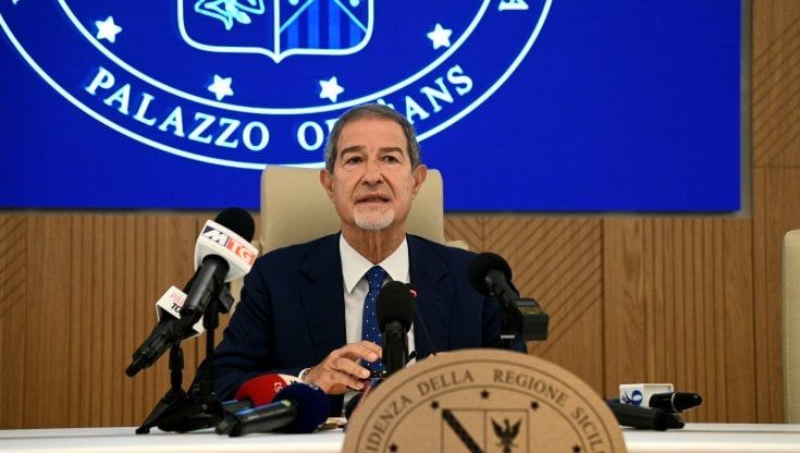Musumeci: "Non è una resa, non mi dimetto. Sulla ricandidatura pronto a un passo di lato"