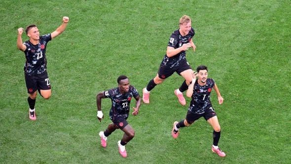 1-0 al Sudafrica, Canada agli ottavi. Decide la rete di Eustaquio nel recupero