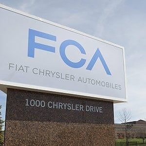 Fca, Berlino: "Richiamare Fiat 500, Fiat Doblò e Jeep Renegade"