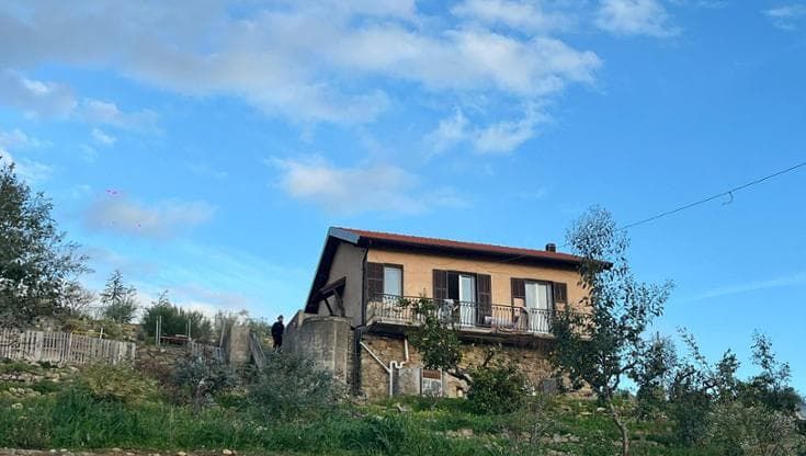 Bimba morta, indagato il compagno della madre. La procura: “Beatrice è deceduta a casa di lui”