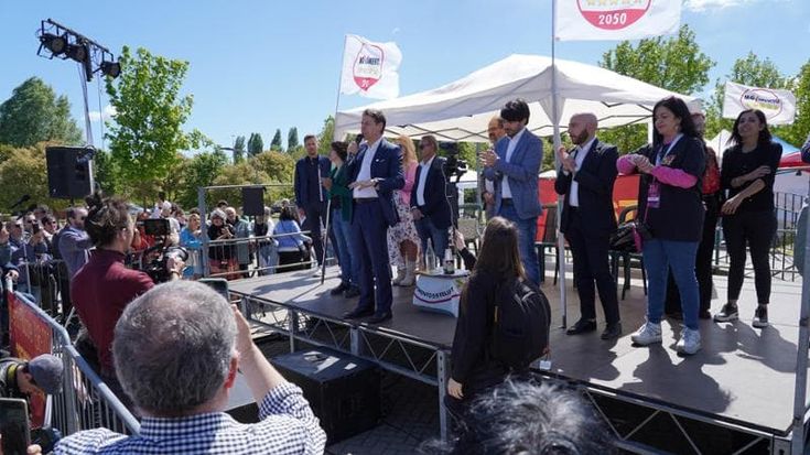 La via piemontese per i nuovi Cinque stelle: alleanze con il Pd a corrente alternata