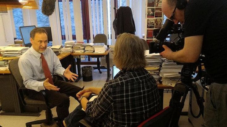 Scorta all’inviato di Repubblica Salvo Palazzolo che racconta i boss scarcerati