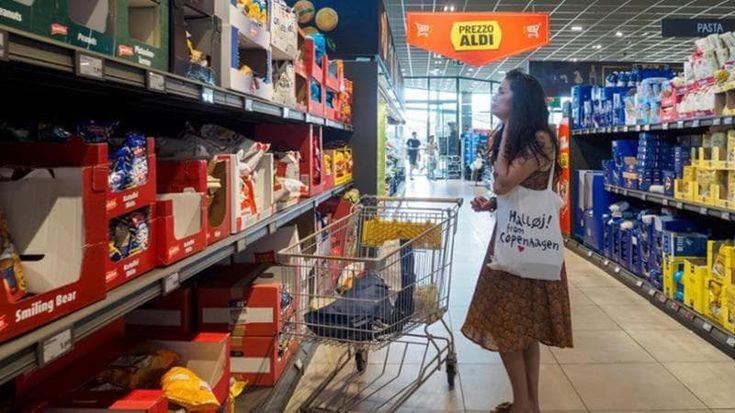 L’inflazione si è mangiata un pezzo dei salari: il potere d’acquisto giù del 10%