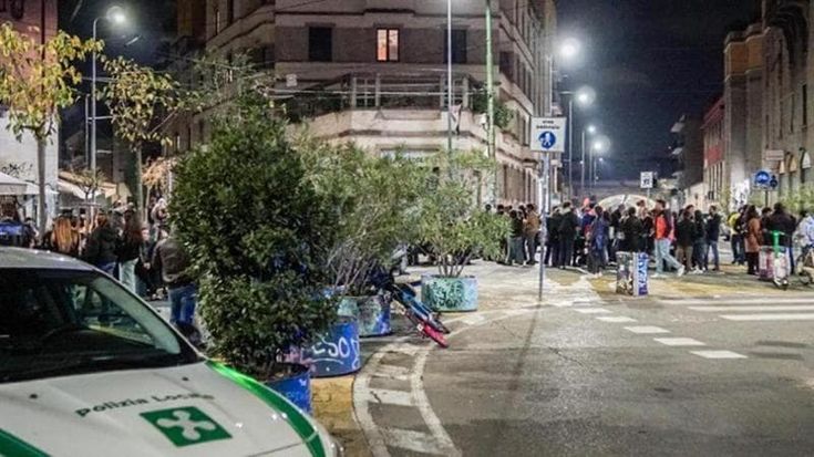 Dehors chiusi a mezzanotte, il coprifuoco salva-movida per le notti di Porta Venezia