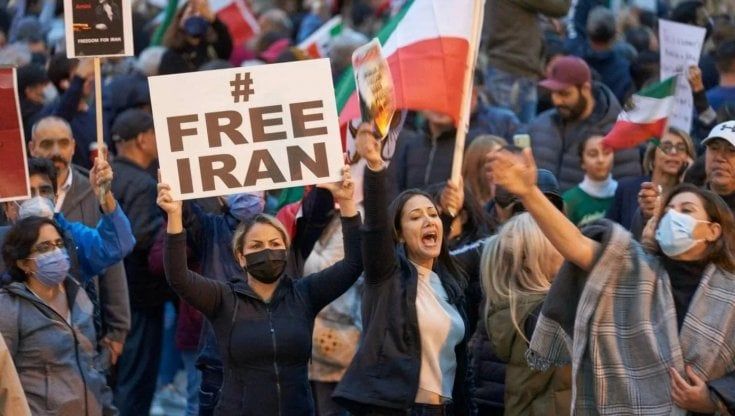 Iran, la rivoluzione rimossa