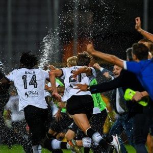 Play off di B Spezia-Frosinone, decide l'andata: i liguri in Serie A