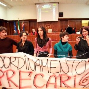Il salto nel vuoto dallo studio al lavoro: meno di tre giovani su dieci trovano occupazione