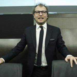 Inchiesta Consip, M5s: "Gentiloni riferisca al Parlamento: ha ancora fiducia in Lotti?"