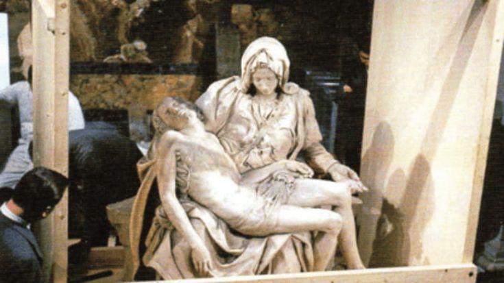 Quando la Pietà di Michelangelo volò a New York: tra critiche e consensi