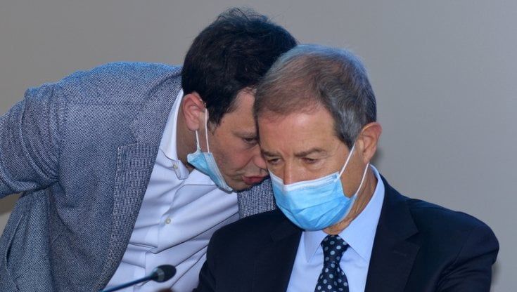 Inchiesta sui contagi, si dimette l'assessore Razza: "Nessun dato modificato per nascondere la verità"