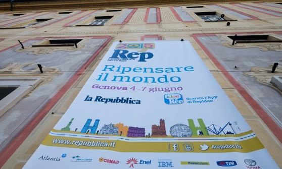 Una sorpresa in più: il maxischermo per la finale di Champions