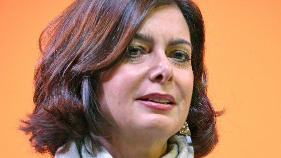 Vendola: "Unità centrosinistra? Allearsi col Pd di Renzi è eutanasia". Boldrini sposa appello dei sindaci