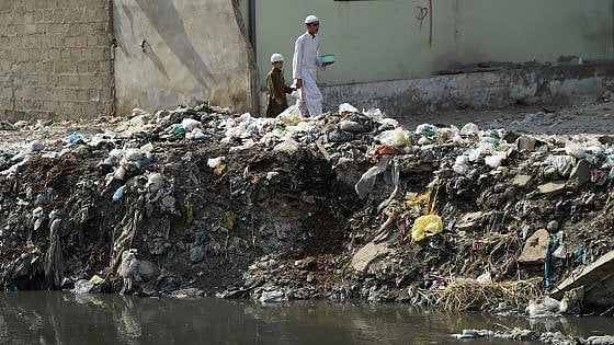 Oms: morti infantili, una su quattro causata da inquinamento