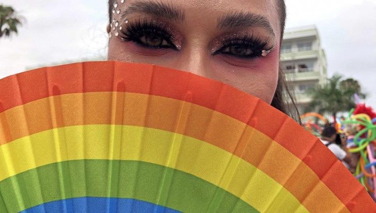 Giornata contro l'omofobia, Italia agli ultimi posti per i diritti Lgbt+: “Non ci sono le leggi”