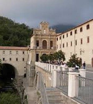 Truffa al santuario di S. Francesco."Giocati in Borsa i soldi dei fedeli"