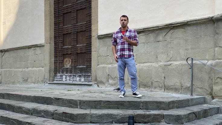 Misha, il tenore russo pacifista: “Sono scappato, da San Pietroburgo in auto: non voglio la  guerra"
