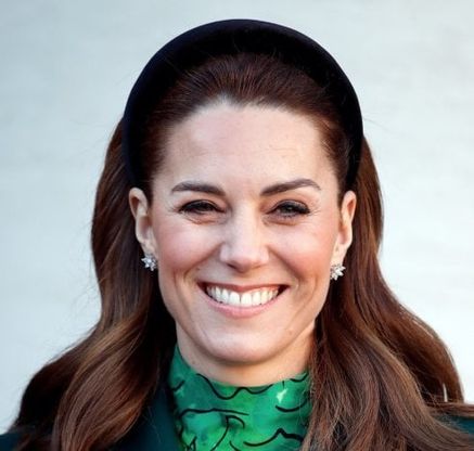 Accessori per capelli: cerchietti, foulard, cappelli e bandane per colorare l'estate