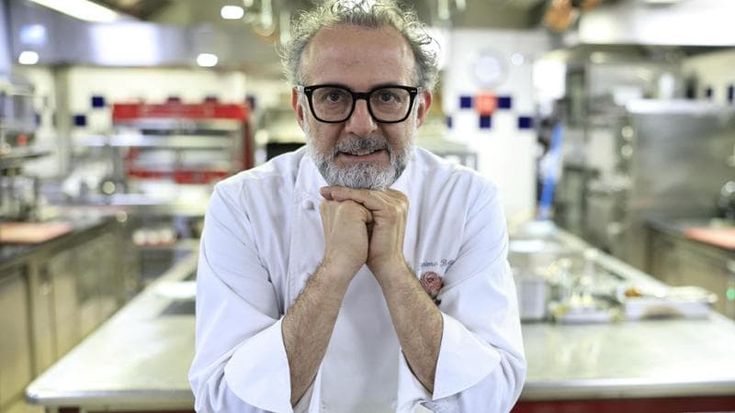 Bottura: “Basta nostalgia, la nostra cucina vada oltre la pasta fatta a mano”