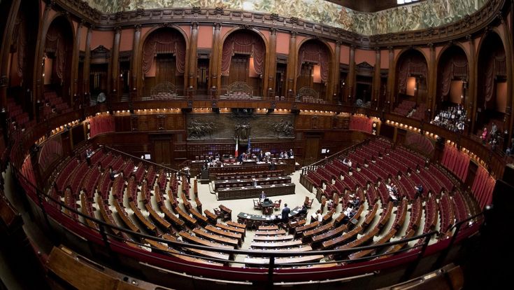 Politica e Covid 19: il Centro che ci manca
