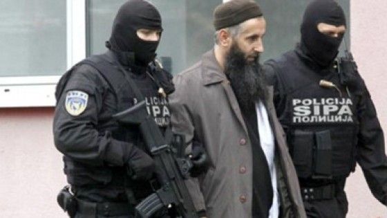 Bosnia, arrestato Bosnic: "Reclutava in Italia per conto dell'Is"