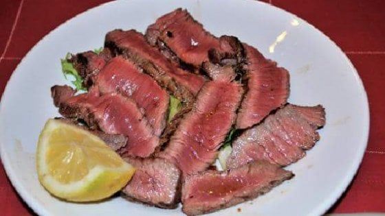 Nella Firenze delle mangiatoie per turisti,  la Trattoria Gozzi è un'oasi di resistenza