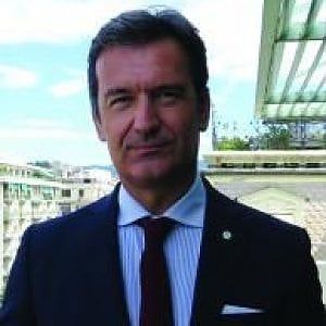 Ispezioni della flotta da remoto,  il Rina inaugura uffici al Pireo