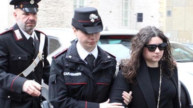 Chiara Petrolini, le psichiatre della Corte: “Preferisce il web alle persone”