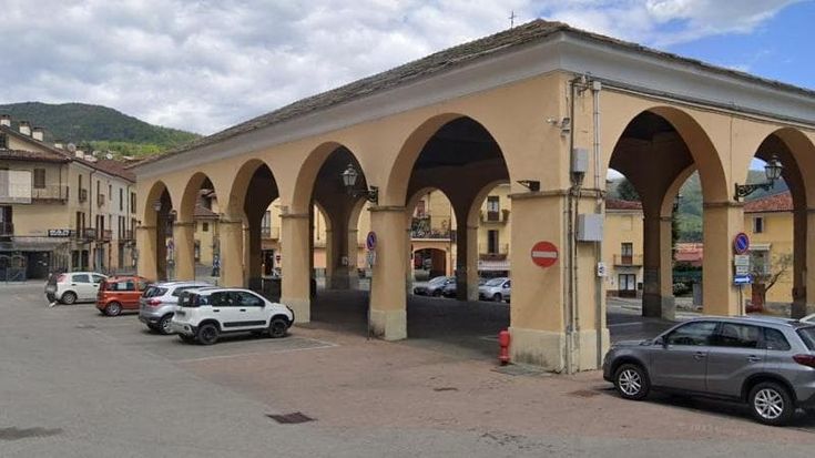 Animatore parrocchiale pestato dal branco per un parcheggio