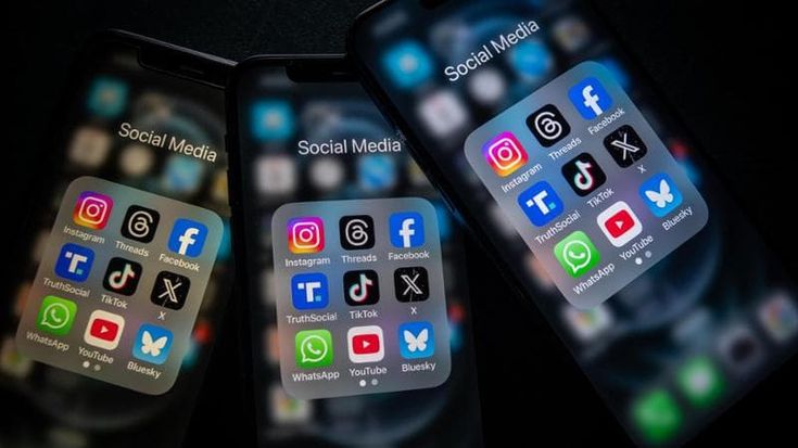 Al via la class action dei genitori contro Meta e TikTok, i due big: “No al processo in Italia”