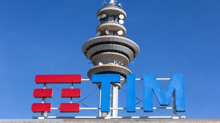 Poste-Tim, i titoli si allineano all’offerta. Del Fante: “Sinergie e niente esuberi”