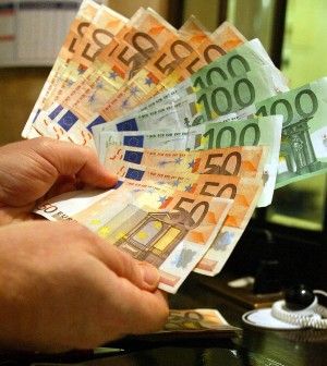 Confcommercio: 'Da Stabilit&agrave; 4,6 mld di tasse'.<br />I redditi delle famiglie calano in tutte le Regioni
