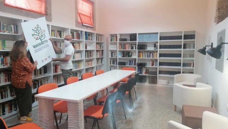 Termini inaugura "Spazio Lib(e)ro", una biblioteca multimediale per i detenuti