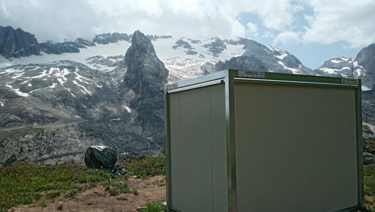 Un box per il pastore, così la provincia di Trento previene i conflitti tra uomo e lupo
